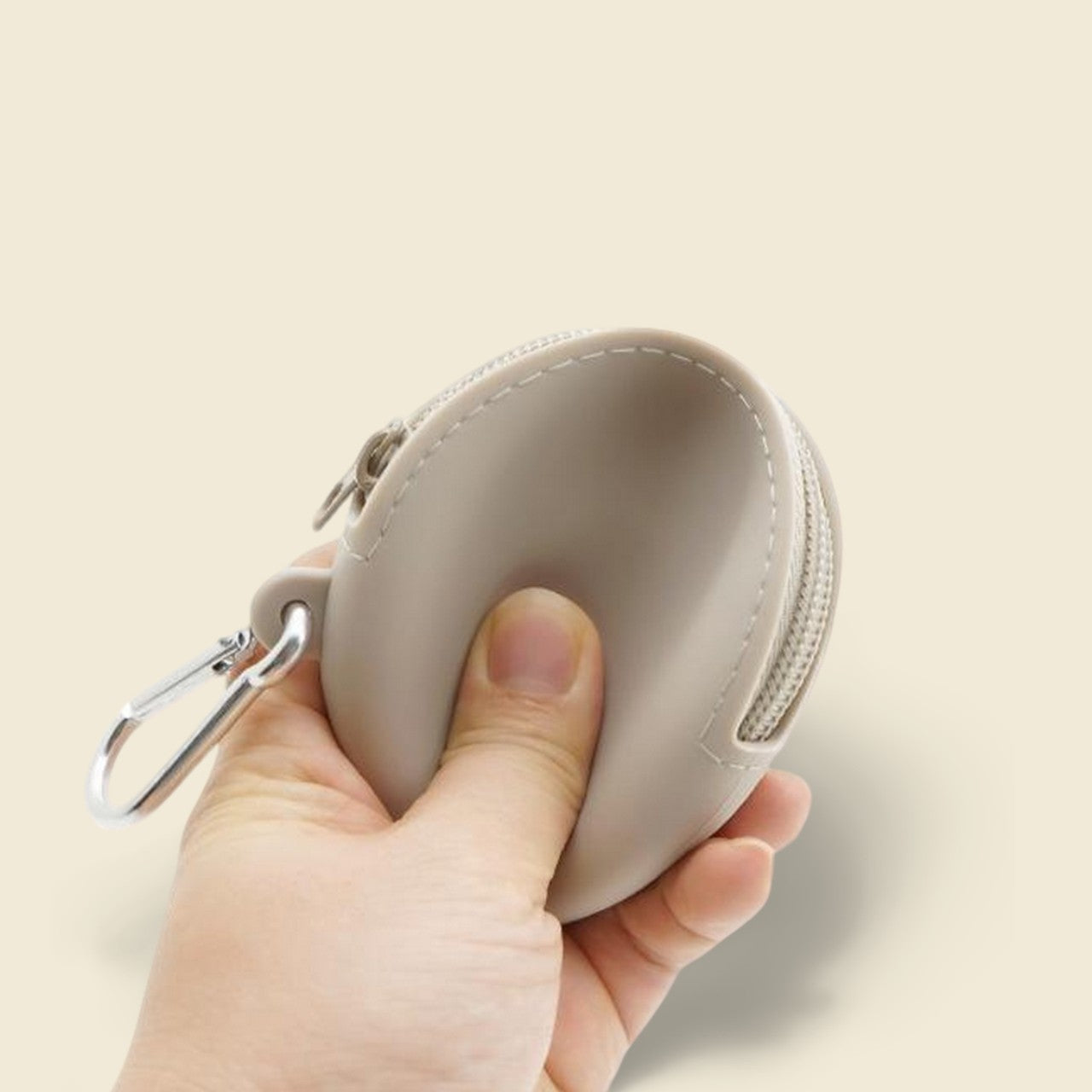 E&K Peachy Dot Case