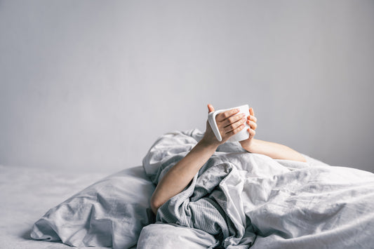 How to Look Like You Slept 8 Hours (Even If You Slept 3): The 2025 Mom’s Survival Guide